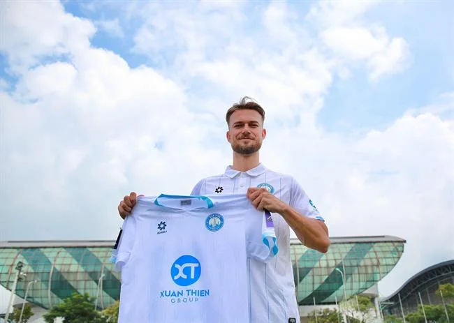 Liên hệ hỗ trợ 7789bet iOS